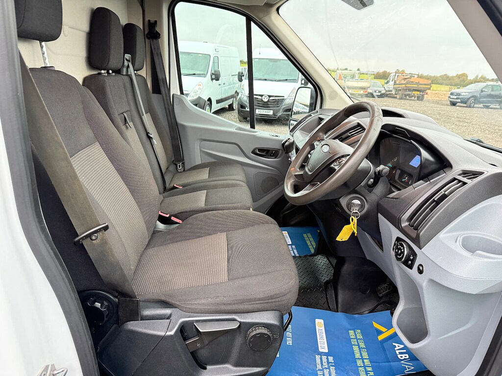 Used Ford Transit 2018 for sale - 76316946: Photo 17