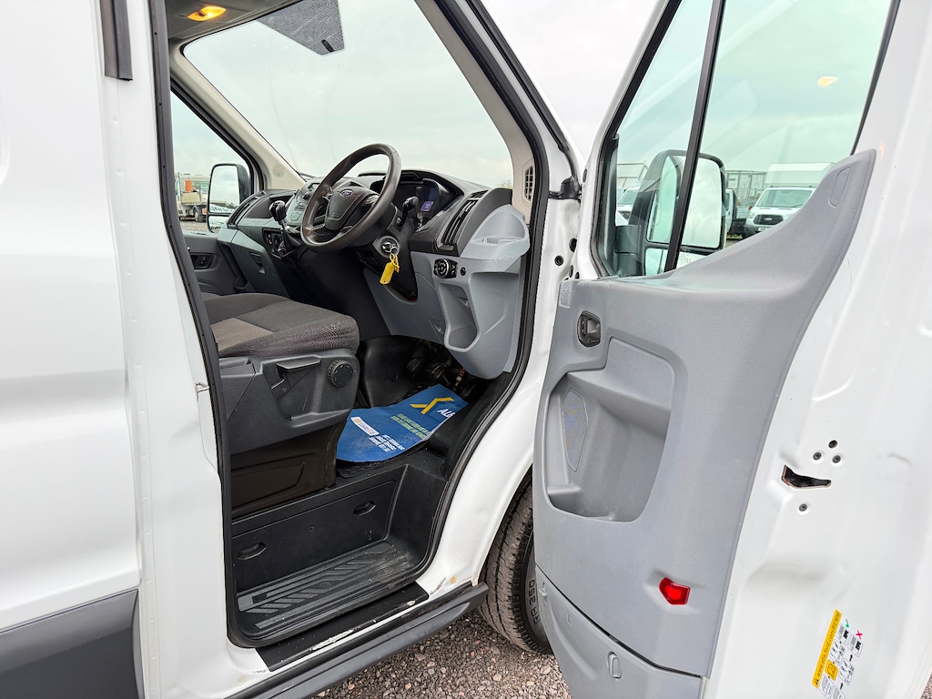 Used Ford Transit 2018 for sale - 76316946: Photo 18