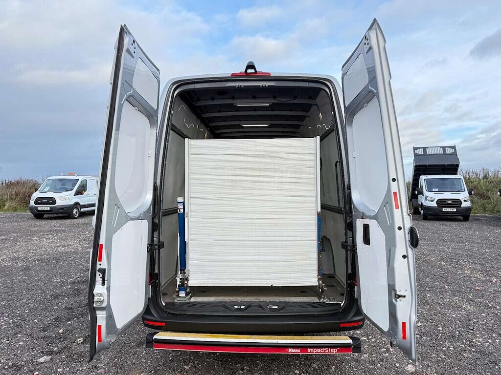 Used Mercedes-Benz Sprinter 2020 for sale - 77339731: Photo 11