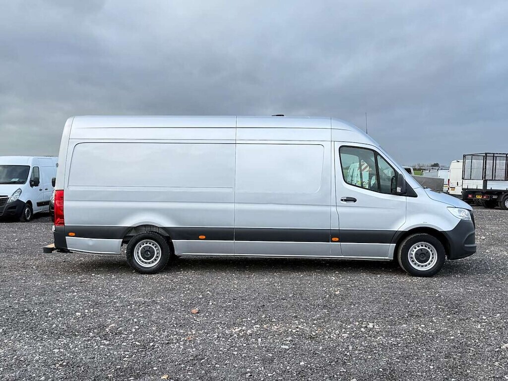 Used Mercedes-Benz Sprinter 2020 for sale - 77339731: Photo 9