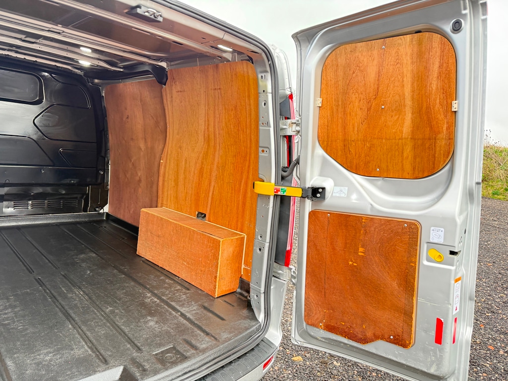 Used Ford Transit Custom 2020 for sale - 77718309: Photo 14