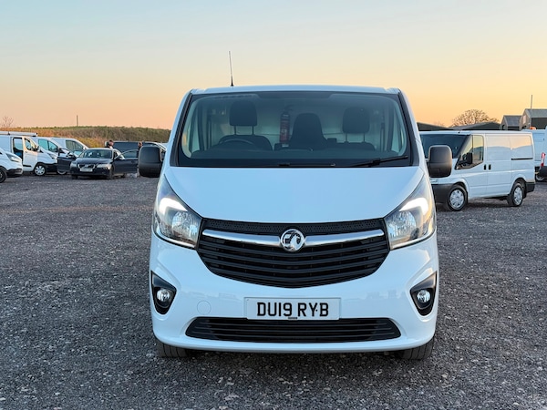 Used Vauxhall Vivaro 2019 for sale - 75570464: Photo 2