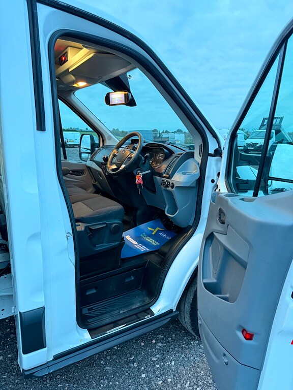 Used Ford Transit 2019 for sale - 76092205: Photo 15