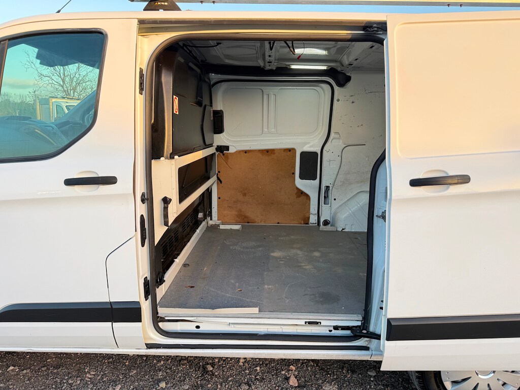 Used Ford Transit Custom 2017 for sale - 78089092: Photo 15