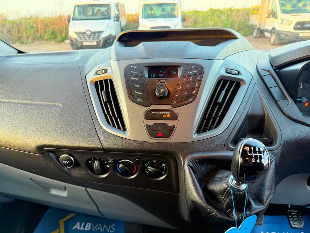 Used Ford Transit Custom 2017 for sale - 78089092: Photo 23