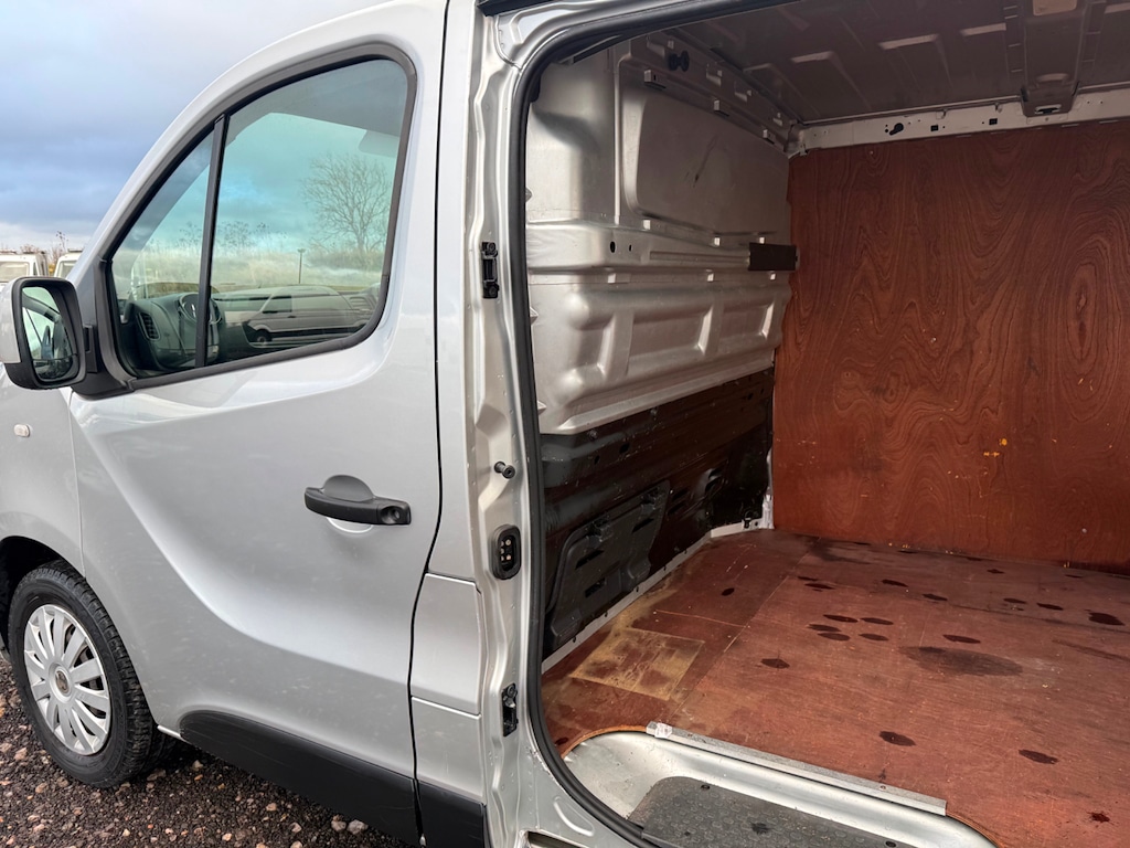 Used Vauxhall Vivaro 2019 for sale - 77504614: Photo 15