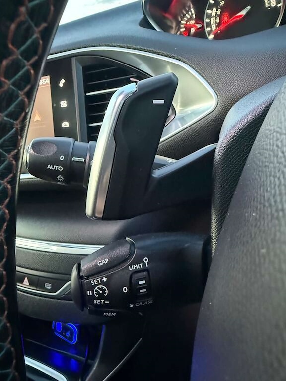 Used Peugeot 308 2018 for sale - 77339783: Photo 22