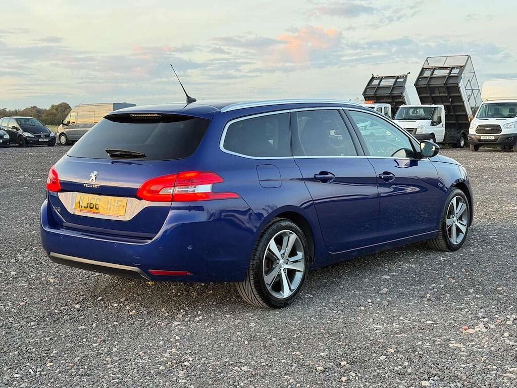 Used Peugeot 308 2018 for sale - 77339783: Photo 7
