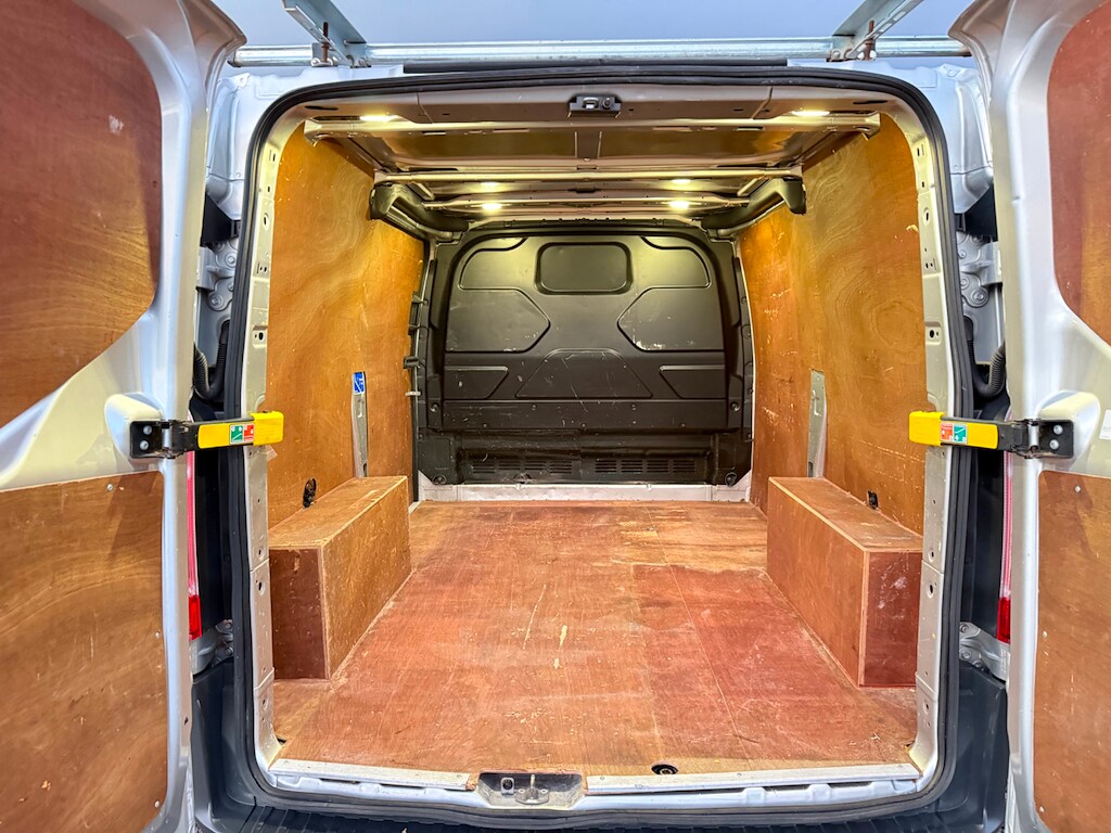 Used Ford Transit Custom 2017 for sale - 78042386: Photo 12