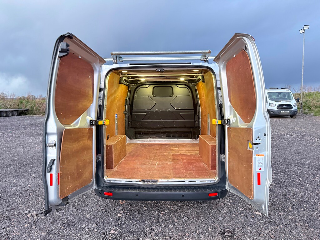 Used Ford Transit Custom 2017 for sale - 78042386: Photo 13