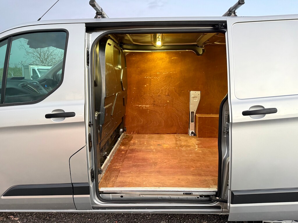 Used Ford Transit Custom 2017 for sale - 78042386: Photo 14