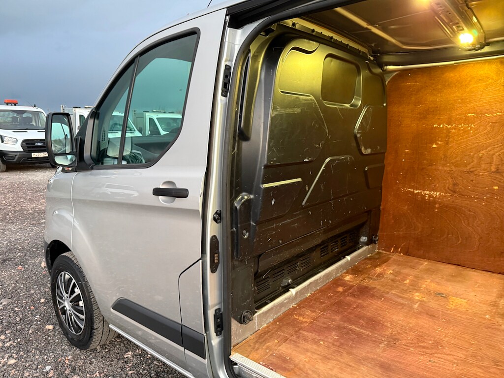 Used Ford Transit Custom 2017 for sale - 78042386: Photo 16