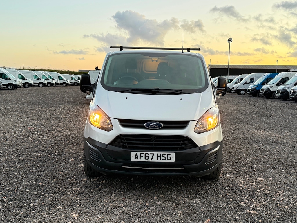 Used Ford Transit Custom 2017 for sale - 78042386: Photo 2