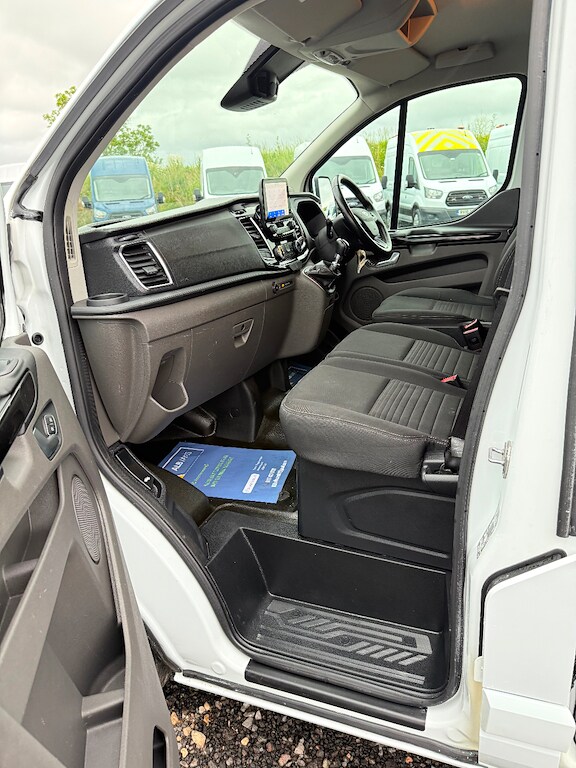 Used Ford Transit Custom 2021 for sale - 77051065: Photo 13