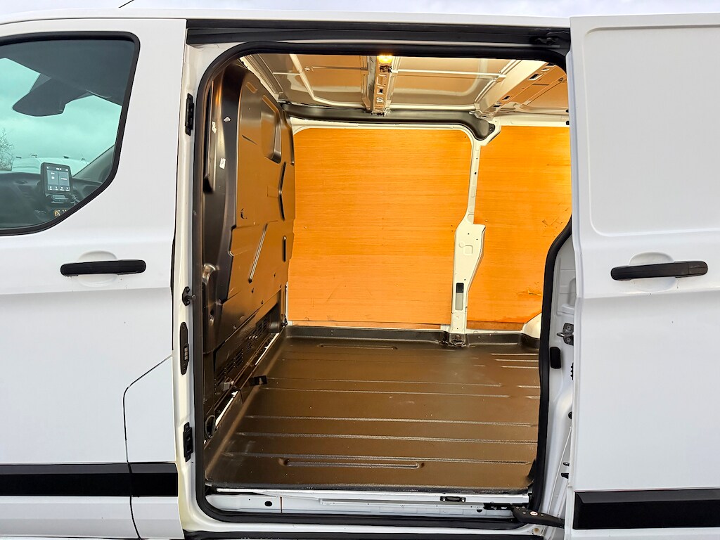 Used Ford Transit Custom 2021 for sale - 76532367: Photo 15