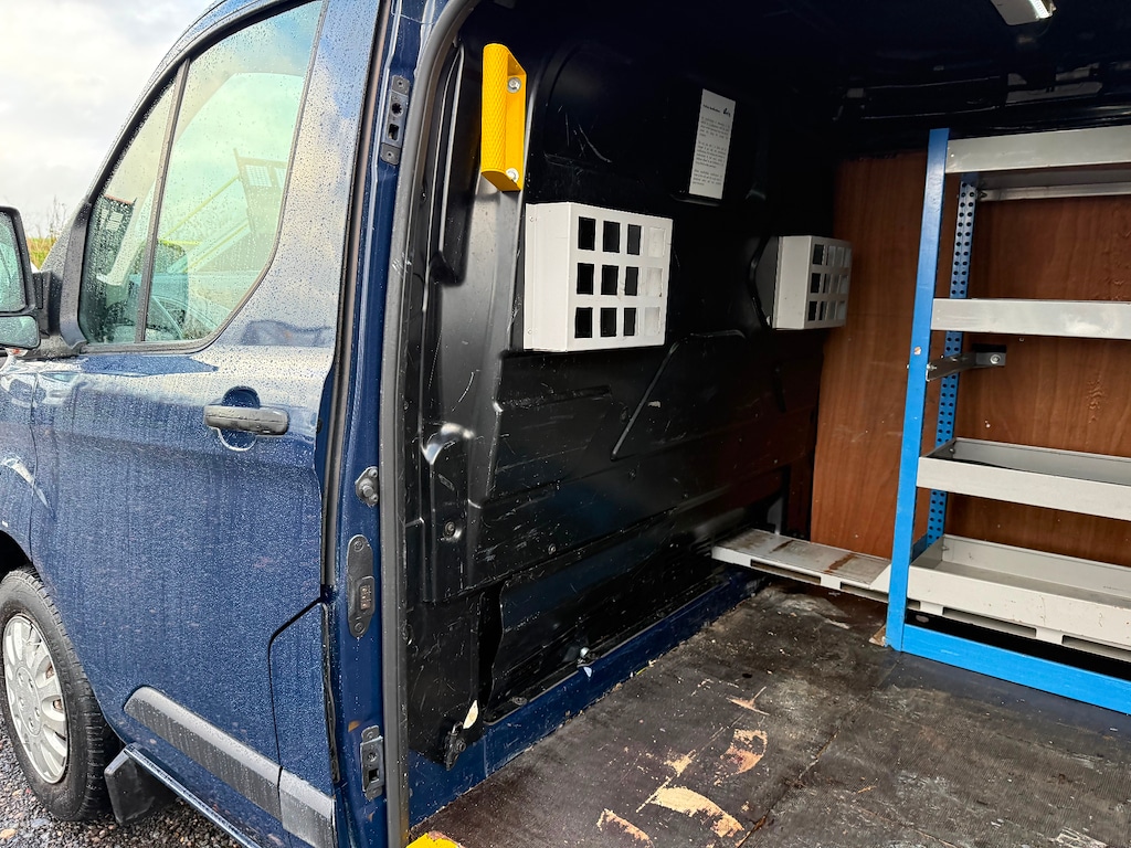 Used Ford Transit Custom 2013 for sale - 76856616: Photo 18