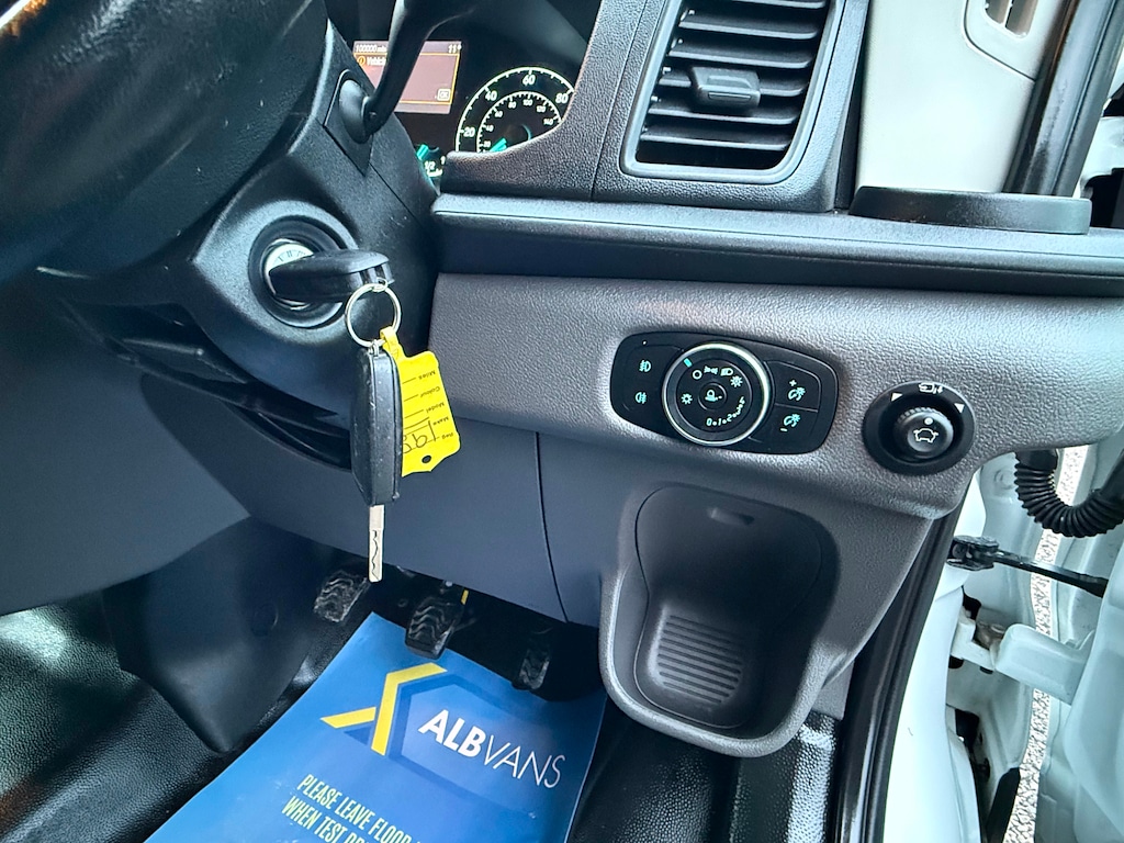 Used Ford Transit 2022 for sale - 78133732: Photo 21