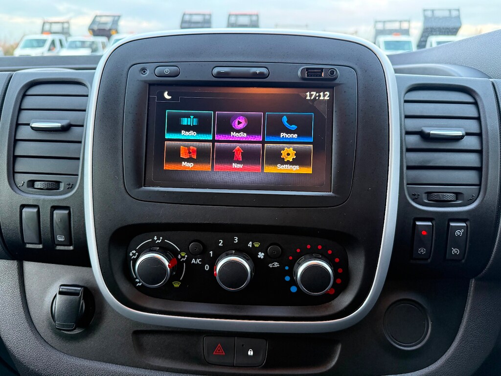 Used Renault Trafic 2021 for sale - 76532397: Photo 18