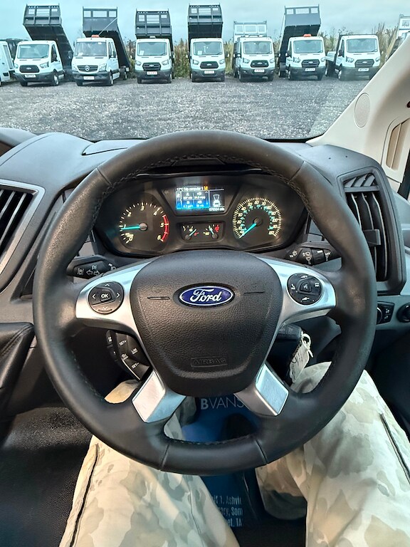 Used Ford Transit 2019 for sale - 75997136: Photo 21