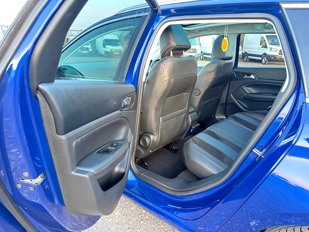 Used Peugeot 308 SW 2018 for sale - 76217344: Photo 13