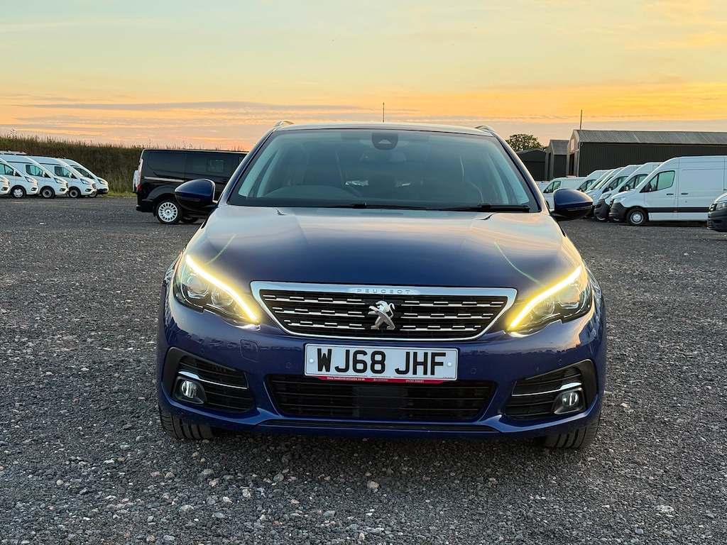 Used Peugeot 308 SW 2018 for sale - 76217344: Photo 2