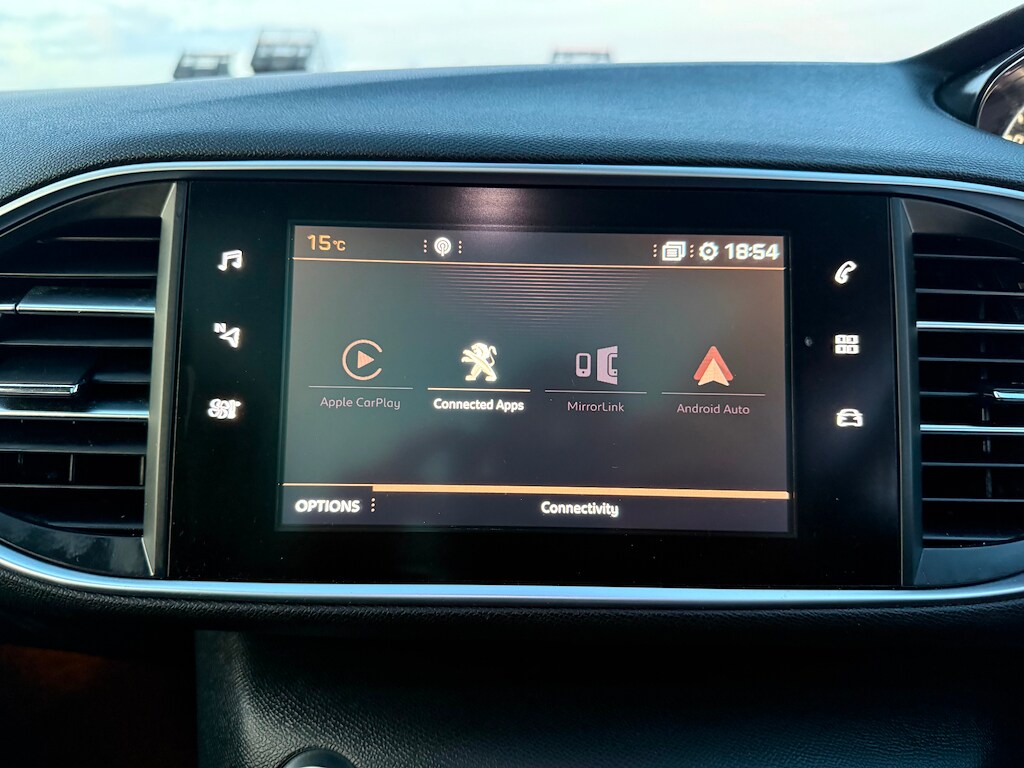 Used Peugeot 308 SW 2018 for sale - 76217344: Photo 20