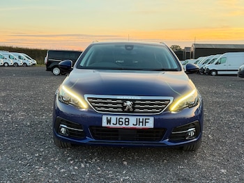 Used Peugeot 308 SW 2018 for sale - 76217344: Photo