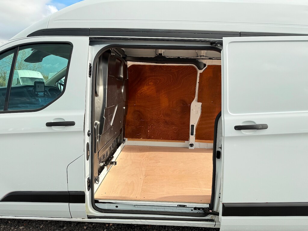 Used Ford Transit Custom 2021 for sale - 76532331: Photo 11