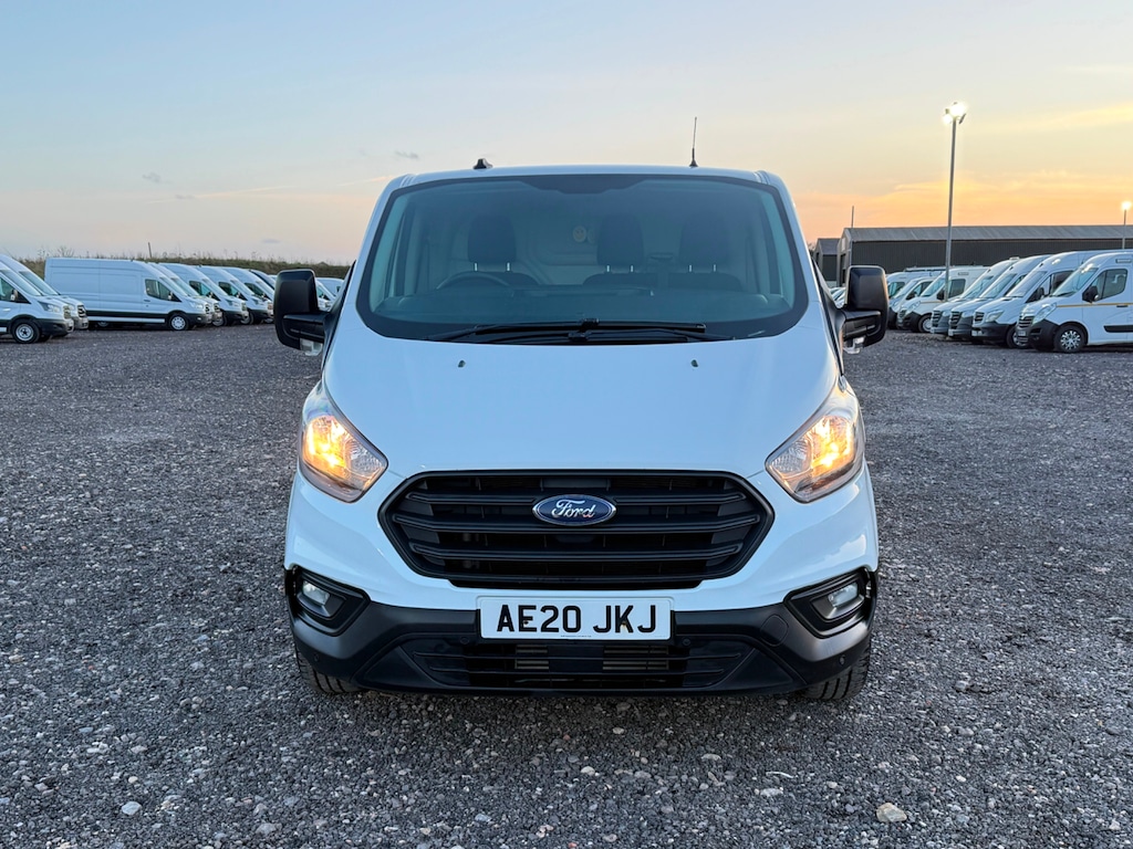 Used Ford Transit Custom 2020 for sale - 77841895: Photo 2