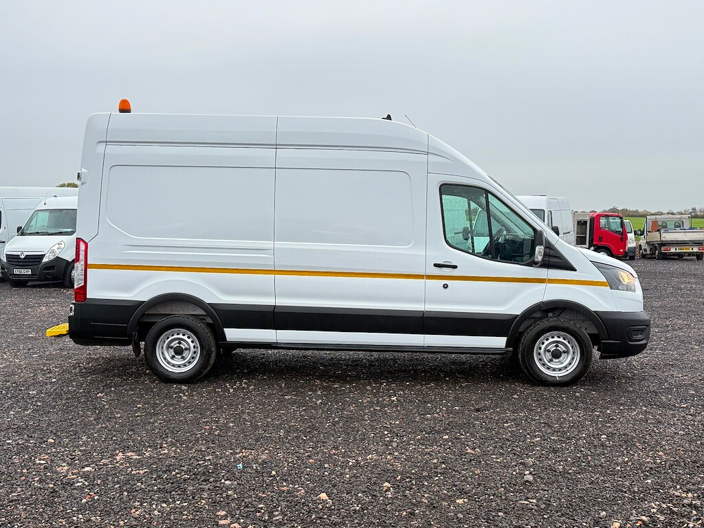 Used Ford Transit 2021 for sale - 76351102: Photo 9
