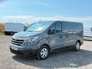 Used Renault Trafic 2023 for sale - 79523262: Photo