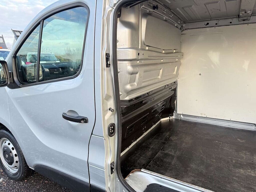 Used Vauxhall Vivaro 2019 for sale - 77339773: Photo 14