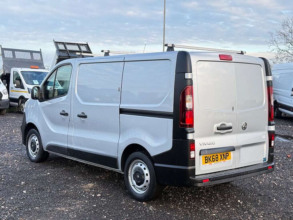 Used Vauxhall Vivaro 2019 for sale - 77339773: Photo 6