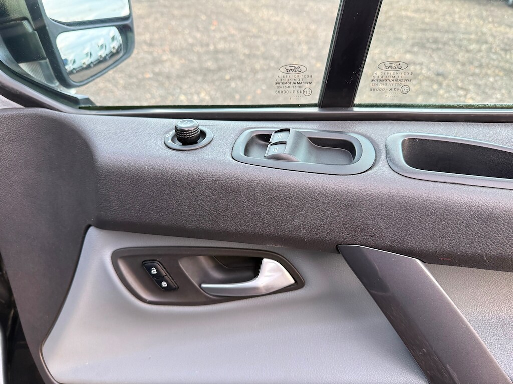 Used Ford Transit Custom 2017 for sale - 76587109: Photo 19