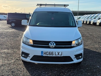 Used Volkswagen Caddy Maxi 2017 for sale - 76941136: Photo