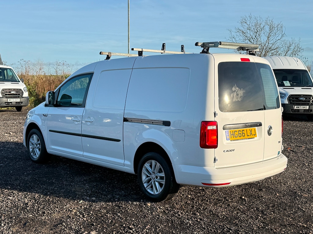 Used Volkswagen Caddy Maxi 2017 for sale - 76941136: Photo 6