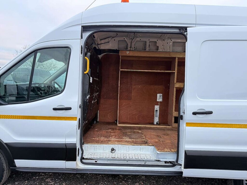 Used Ford Transit 2021 for sale - 77339691: Photo 11