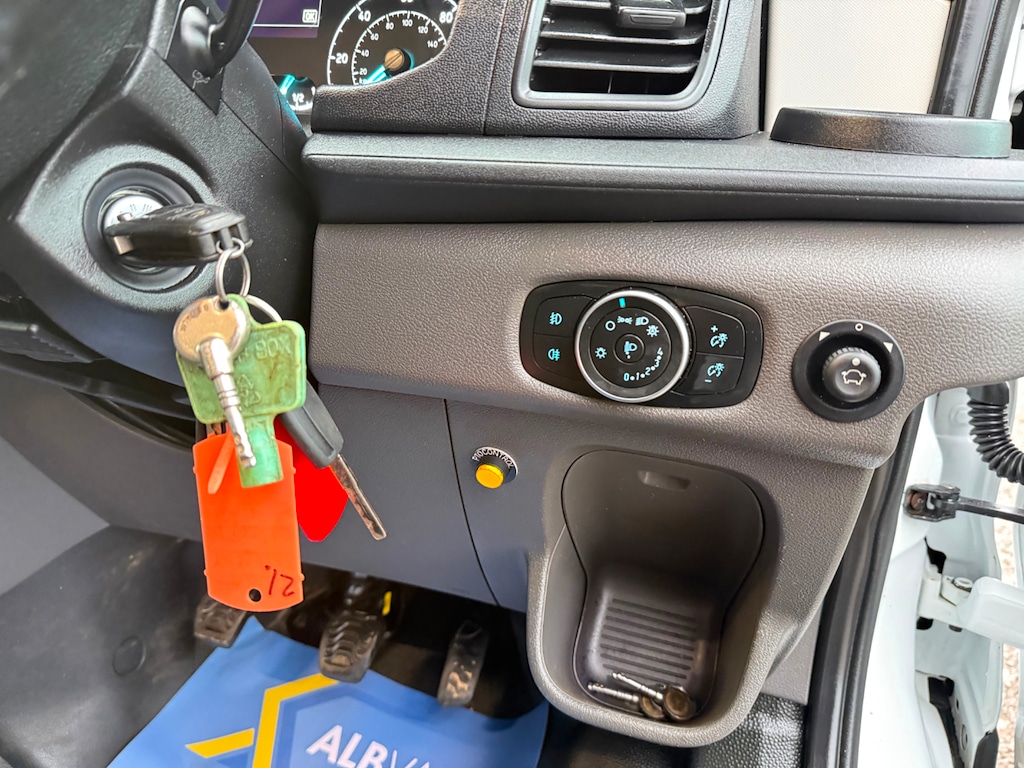 Used Ford Transit 2021 for sale - 78216037: Photo 24