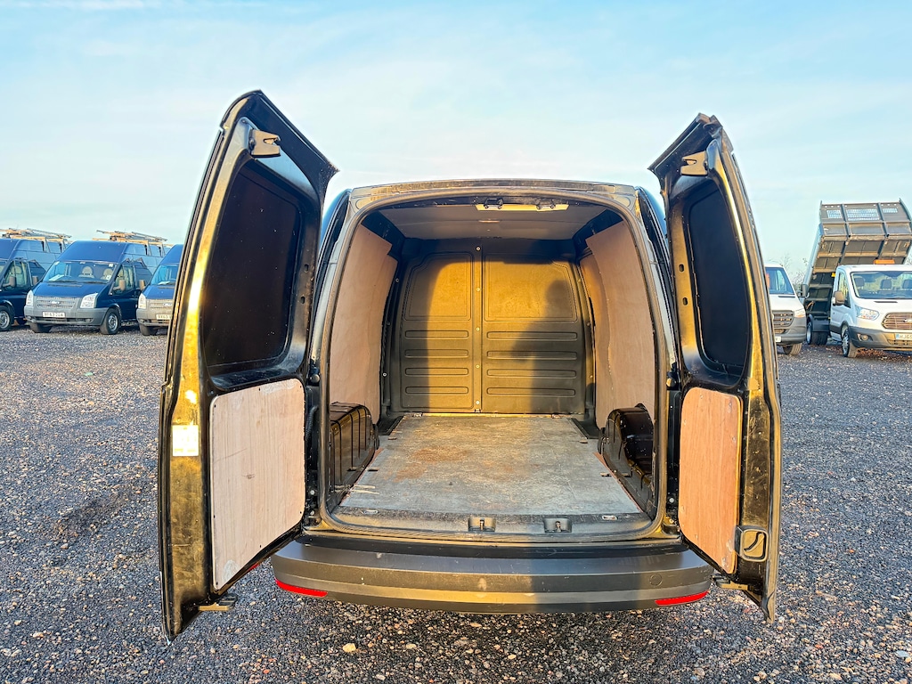 Used Volkswagen Caddy Maxi 2017 for sale - 77178283: Photo 12