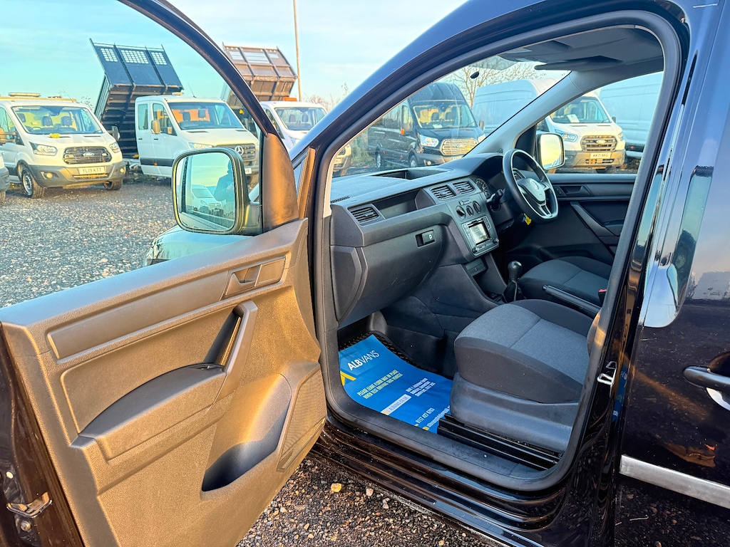 Used Volkswagen Caddy Maxi 2017 for sale - 77178283: Photo 14