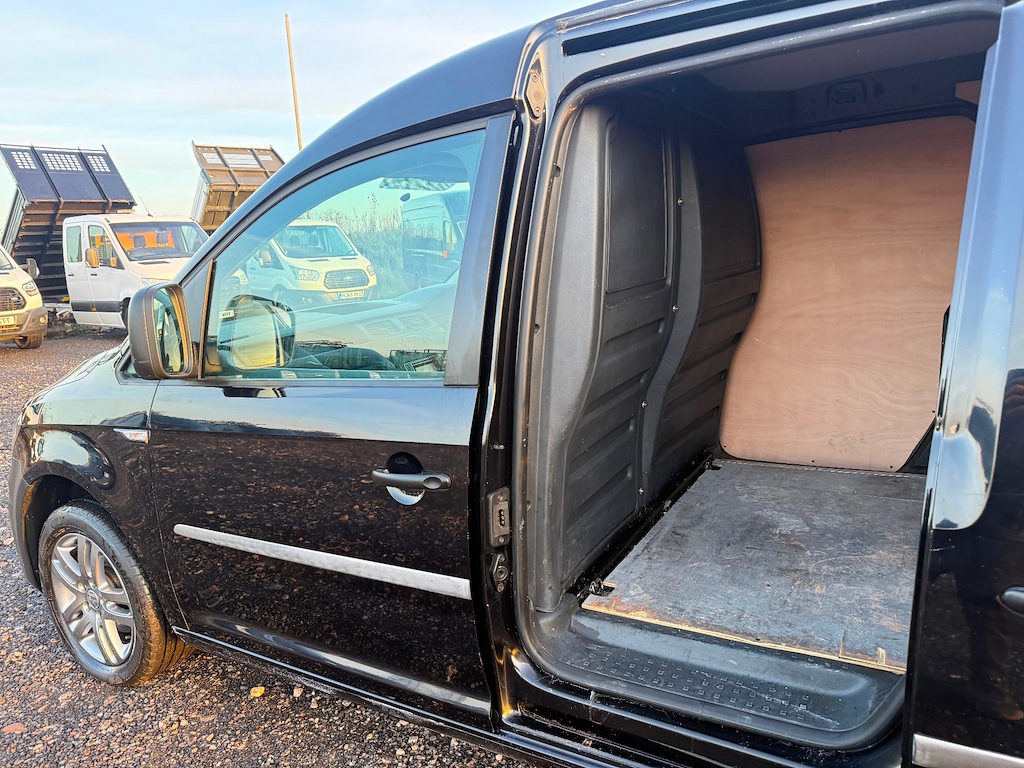 Used Volkswagen Caddy Maxi 2017 for sale - 77178283: Photo 15