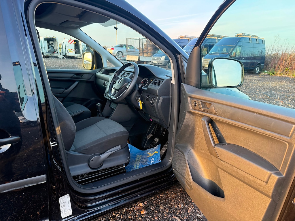 Used Volkswagen Caddy Maxi 2017 for sale - 77178283: Photo 17