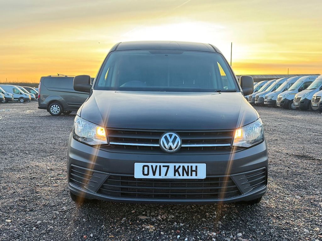 Used Volkswagen Caddy Maxi 2017 for sale - 77178283: Photo 2