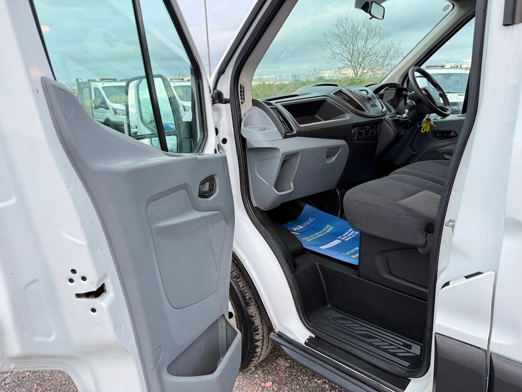Used Ford Transit 2018 for sale - 78133716: Photo 19
