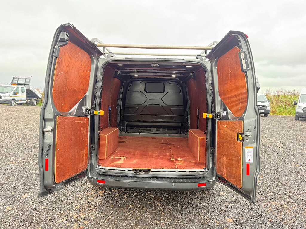 Used Ford Transit Custom 2020 for sale - 76587099: Photo 10