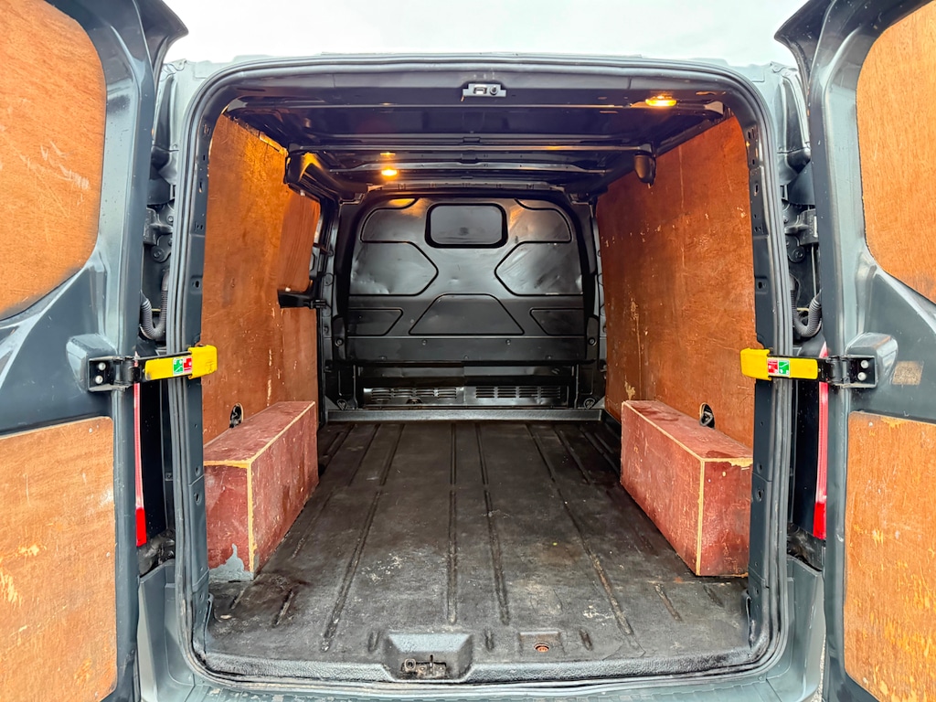 Used Ford Transit Custom 2017 for sale - 78216040: Photo 12
