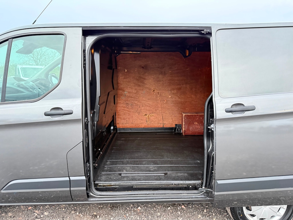 Used Ford Transit Custom 2017 for sale - 78216040: Photo 14