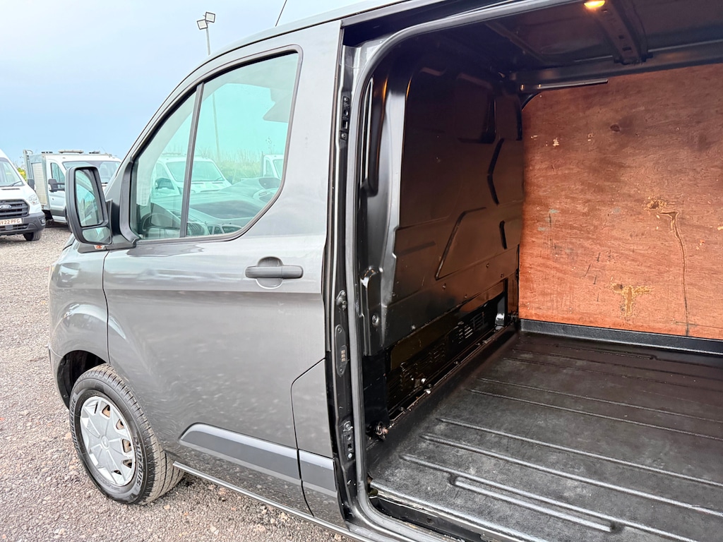 Used Ford Transit Custom 2017 for sale - 78216040: Photo 15