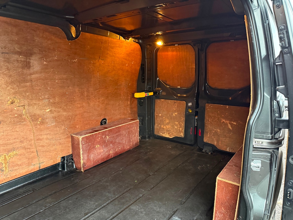Used Ford Transit Custom 2017 for sale - 78216040: Photo 16
