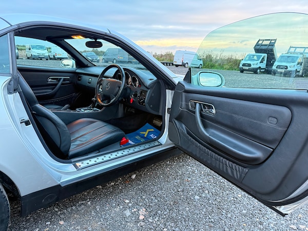 Used Mercedes-Benz SLK 1999 for sale - 76217342: Photo 15